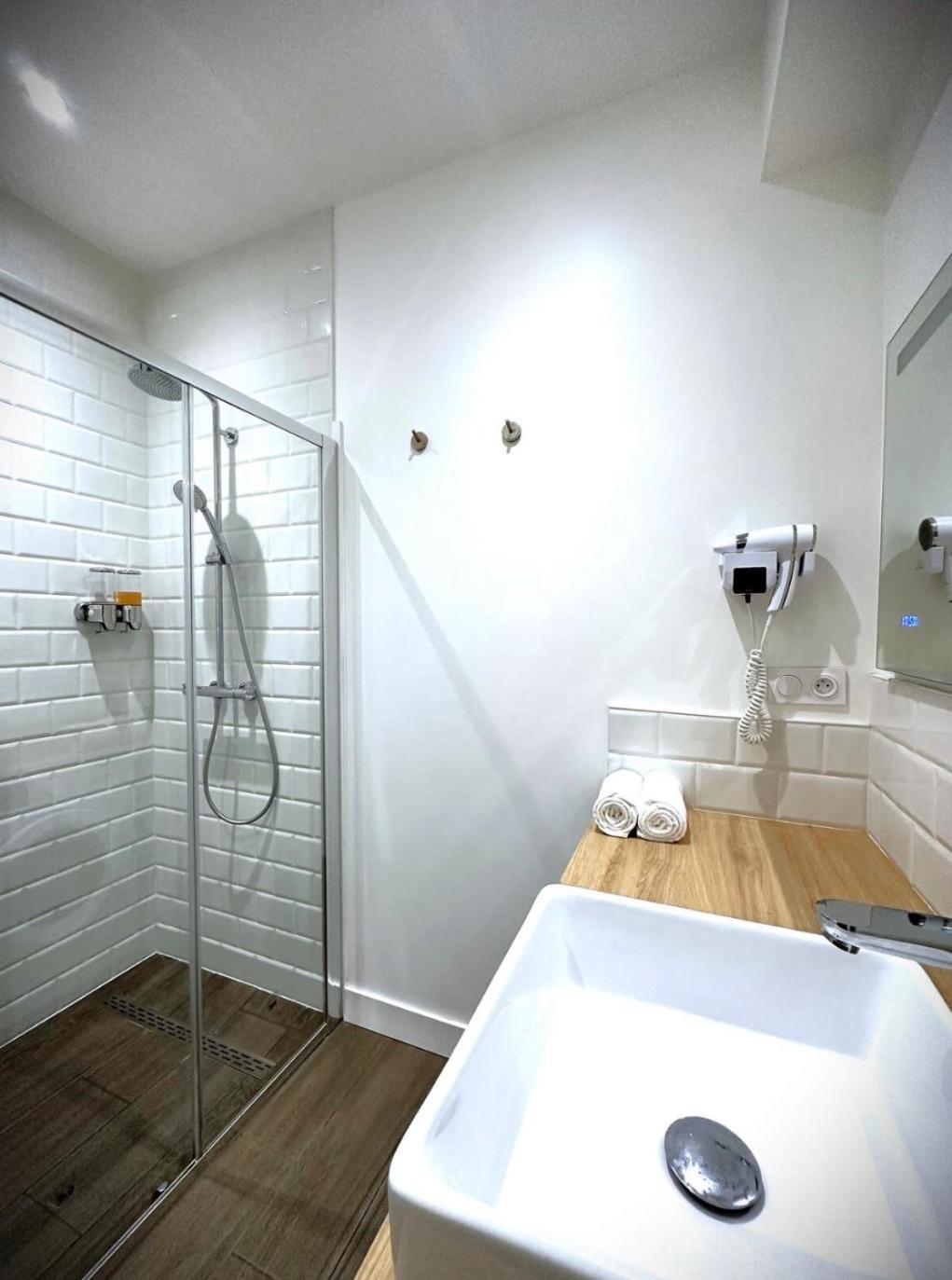 Hypercentre Charmant 2 Chambres Au Calme Avec Joli Patio Privatif Nantes Esterno foto